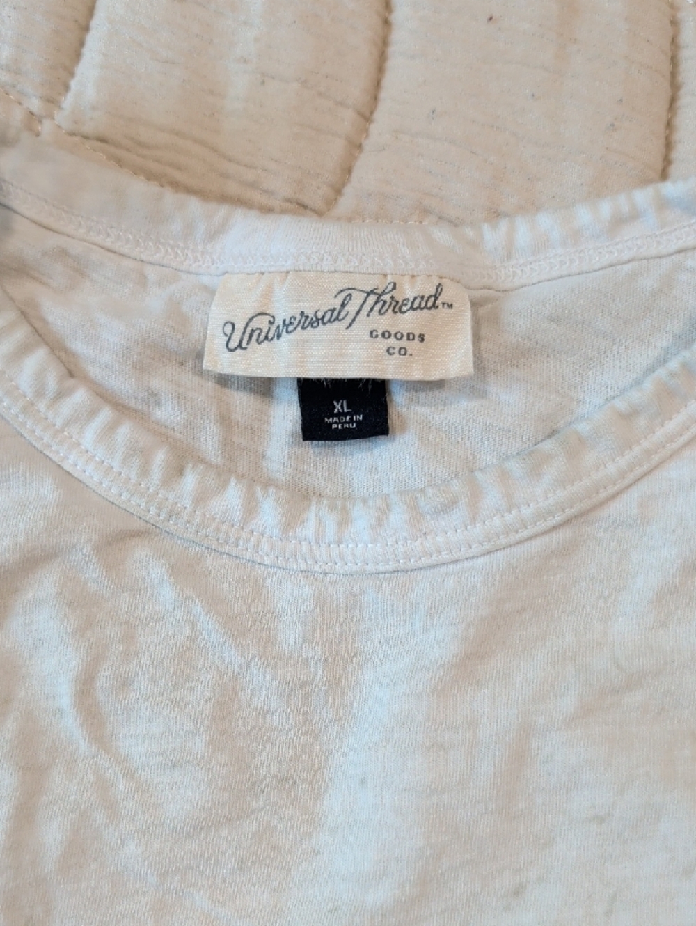 Two Universal Threads Active Tank Tops - Picture 5 of 5